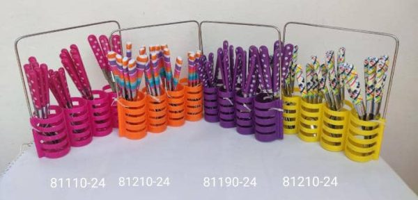 CUTLERY SET